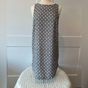 H and M black and white pattern shift dress size 10